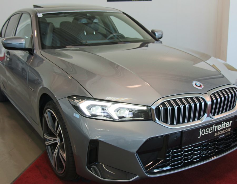 BMW 330 e xDrive Limousine FCL G20 Aut. M SPORT/KAMERA/SCHIEBEDACH/PARKASS
